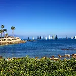Cozy 1 Bedroom Juan-les-pins - Walk To Beaches, Restaurants, Old Town * Antibes