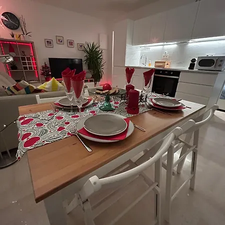 Cozy 1 Bedroom Juan-les-pins - Walk To Beaches, Restaurants, Old Town * אנטיב