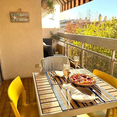 Cozy 1 Bedroom Juan-les-pins - Walk To Beaches, Restaurants, Old Town * Antibes