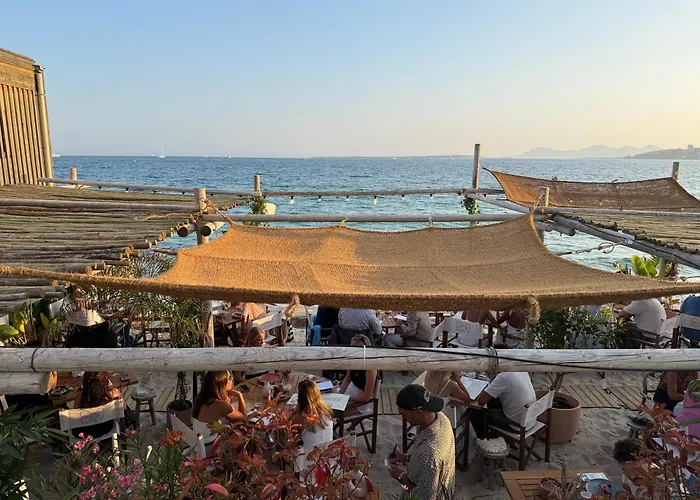 Διαμέρισμα Cozy 1 Bedroom Juan-les-pins - Walk To Beaches, Restaurants, Old Town Αντίμπ