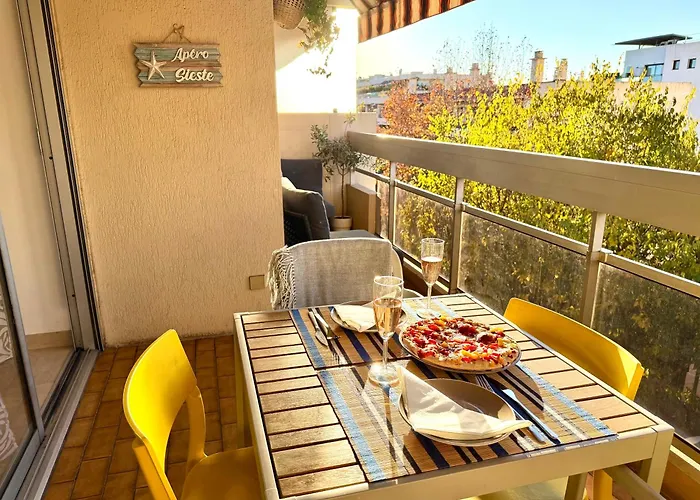 Cozy 1 Bedroom Juan-les-pins - Walk To Beaches, Restaurants, Old Town * Антіб